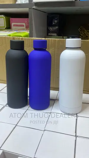 *Vacuum Flasks/ Water Bottle*
Size: 750ml 
Colors 
Black