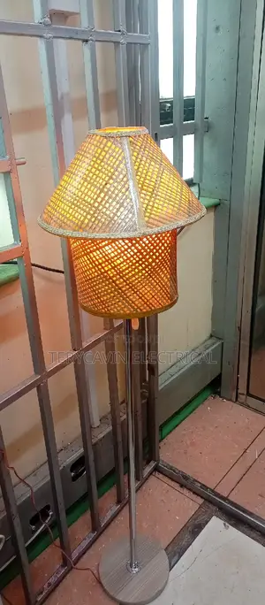 4ft Floor Stand With Traditional Light Shades