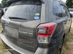 Subaru Forester 2017 Gold