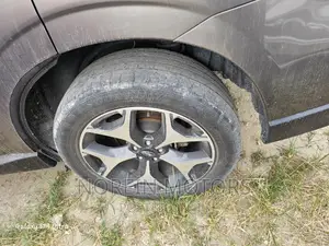 Subaru Forester 2017 Gold