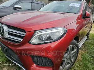 Mercedes-Benz GLE-Class 2017 Red