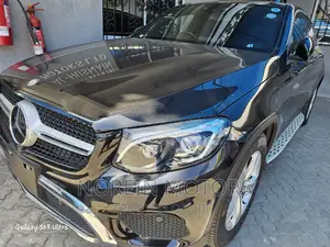 2018 Mercedes-Benz GLC-Class Black - Exclusive Luxury Car