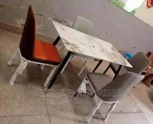 Imported Morden Dinning Table 4 Seater