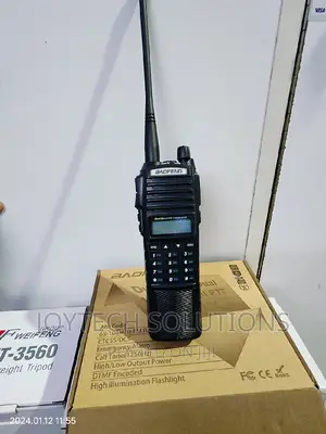 Uv 82 Plus New Edition Walkie Talkie Radio Call. Large Cover