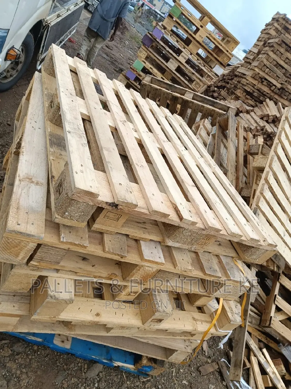 Imported Pine Pallets 190