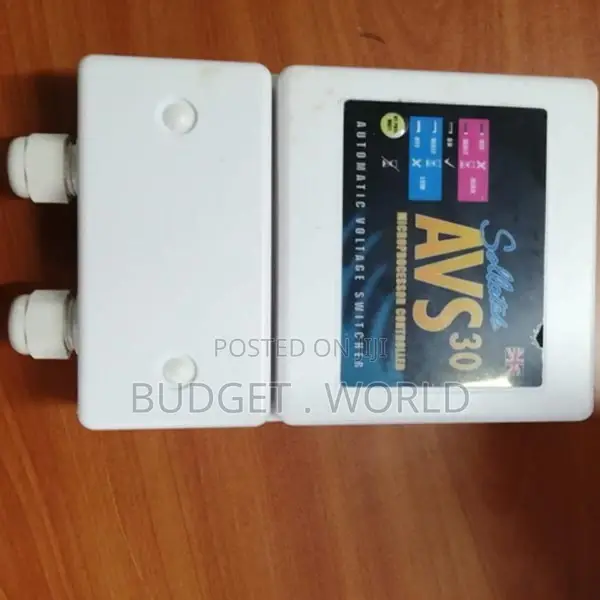Sollatek Avs 30a 30 Amperes, Automatic Voltage Switcher