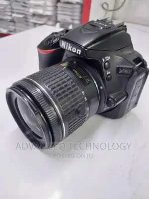 Nikon D5600 With 18-55mm Lense