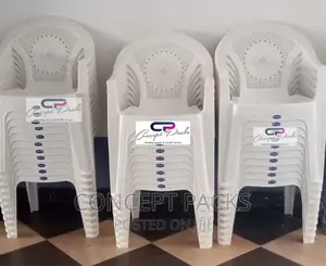 White Kenpoly Chairs With Arms