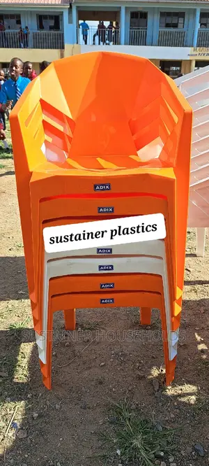 Salon Plastic Chairs