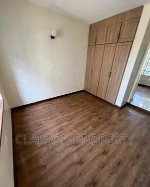 3bdrm Apartment in Lavington Atheru for sale