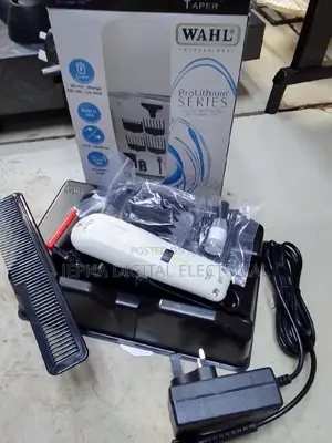 Cordless Wahl Shaving Machine