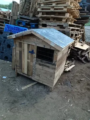 Kennels/Dog Houses567