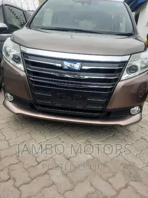 Toyota Noah 1.8 FWD Hybrid (7 seater) 2017  Brown 