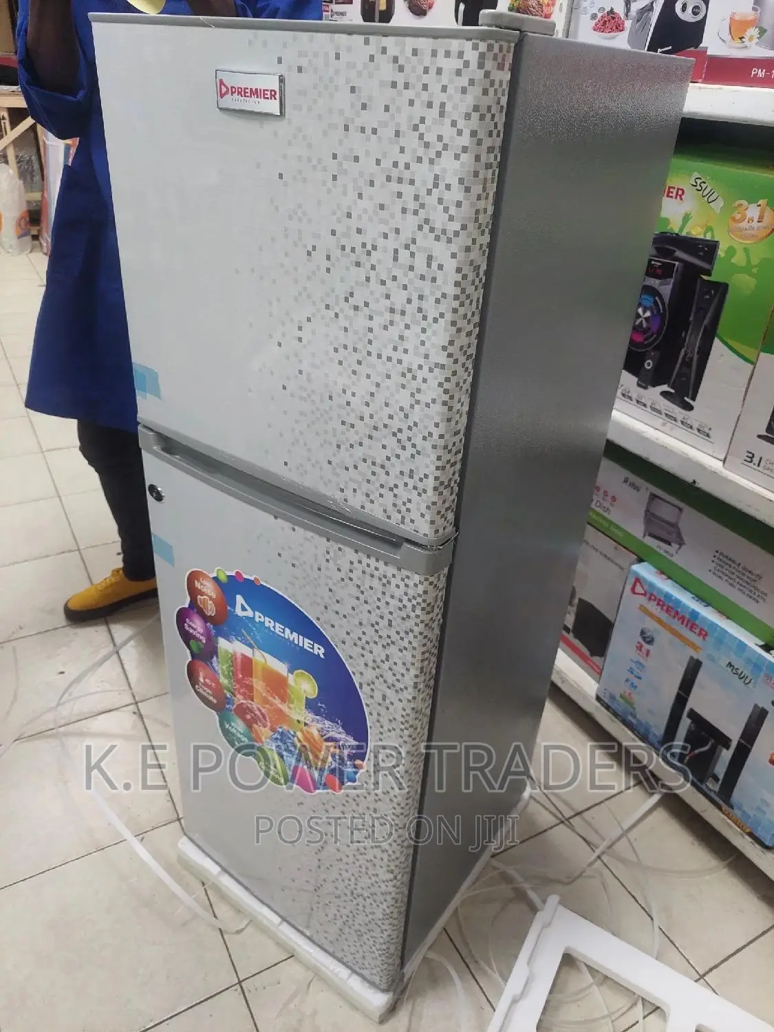 Double Door 128 Litre Fridge