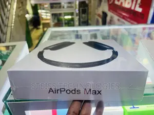 Apple Airpods-Max Wireless Headphones.