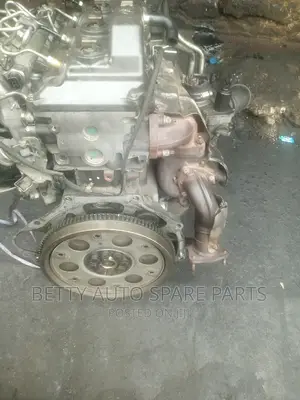Toyota Hiace 7 L Complete Engine