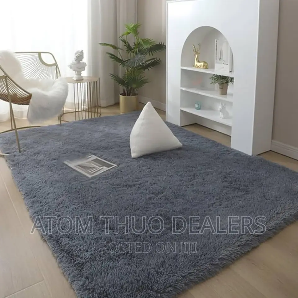 Fluffy Carpet in Black,Grey and Brown Colour