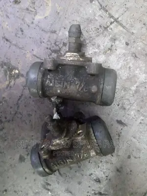 Toyota Hiace 7 L Wheel Cylinder