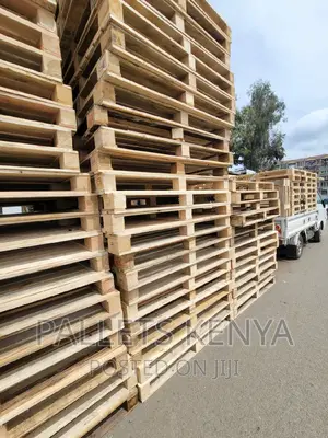 Wood Pallets- Heavy Heat Treated Pallet. (Ov1)