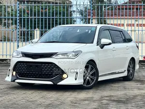 Toyota Corolla Fielder 2017 White