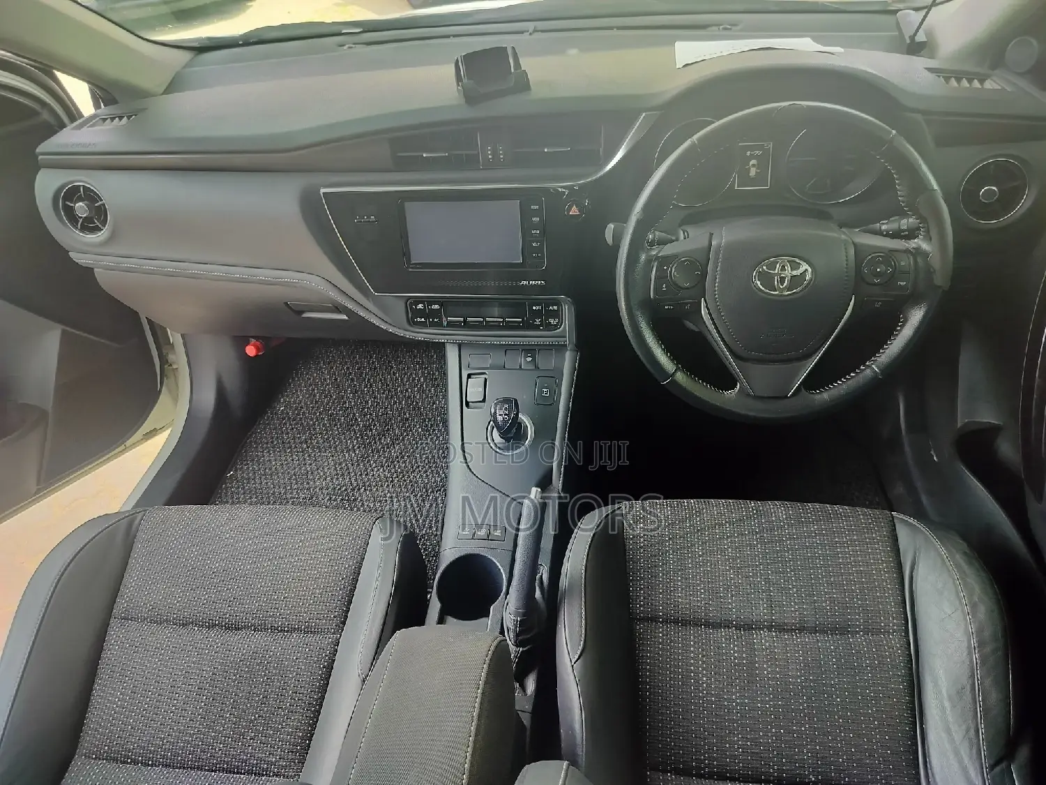 Toyota Auris 2016 White