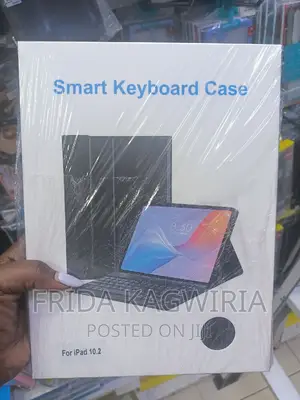 iPad 10.2" Smart Keyboard Case