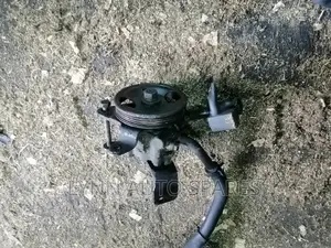 Nissan Yd25 Engine Steering Pump /Cartridge