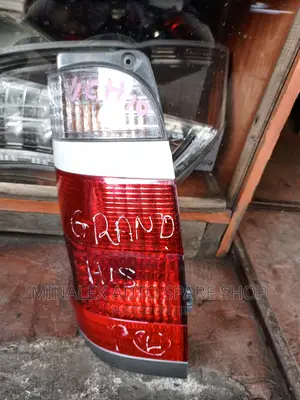 Toyota Grand Hiace Backlights