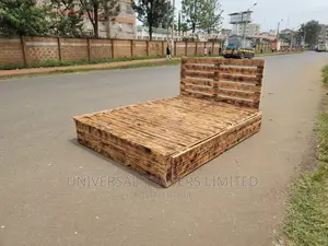 Pallet Bed - Detachable Pallets Bed - 5x6 Pallets Bed