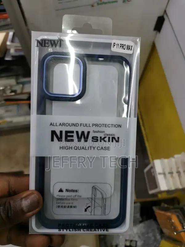 iPhone 11 Pro Max Transparent Bumper Cover