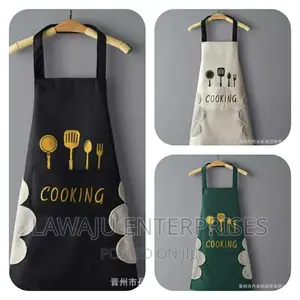 Adults Kitchen Aprons With Side Wipes