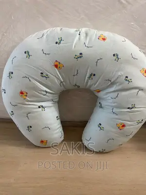 Infant Feeding Pillow! Free Delivery