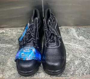 Steel Toe/Vaultex/Safety Boots
