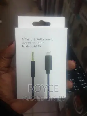 8 Pin to 3.5 AUX Audio Adapter Cable