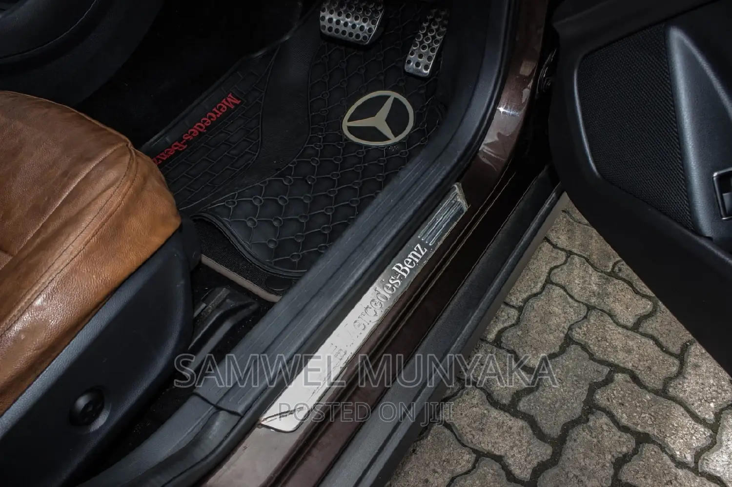Mercedes-Benz GLA-Class 2015 Pink