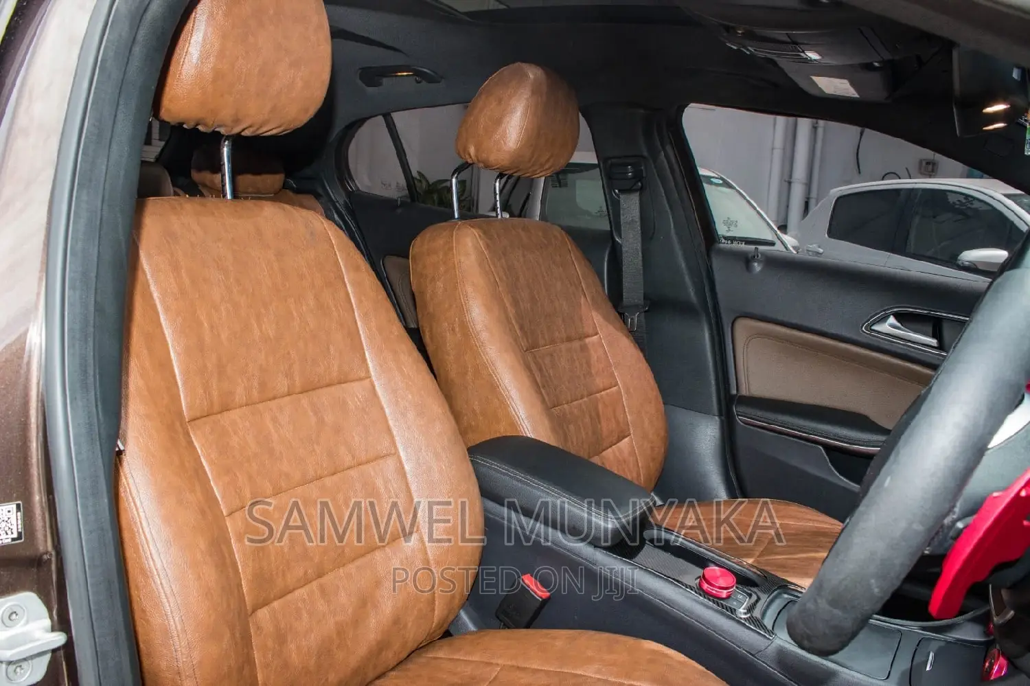 Mercedes-Benz GLA-Class 2015 Pink