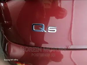 Audi Q5 2017 Red