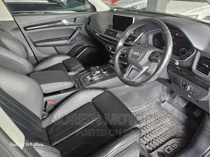 Audi Q5 2017 Red