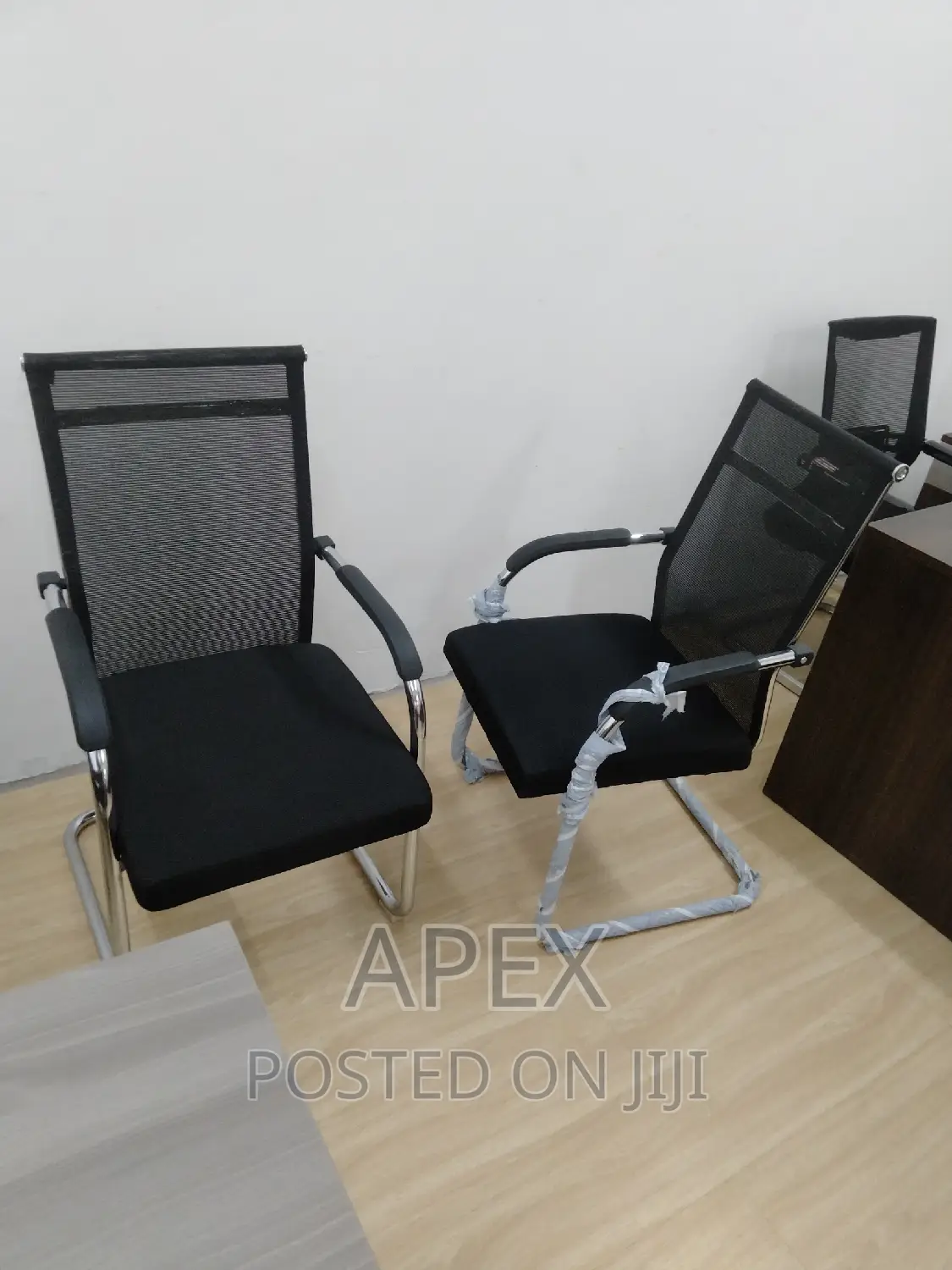 Visitors Chairs Visitors Chairs Visitors Chairs