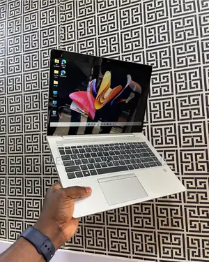 Laptop HP MT44 8GB AMD Ryzen 3 SSD 256GB