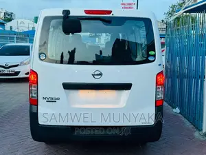 Nissan Caravan (Urvan) 2016 White
