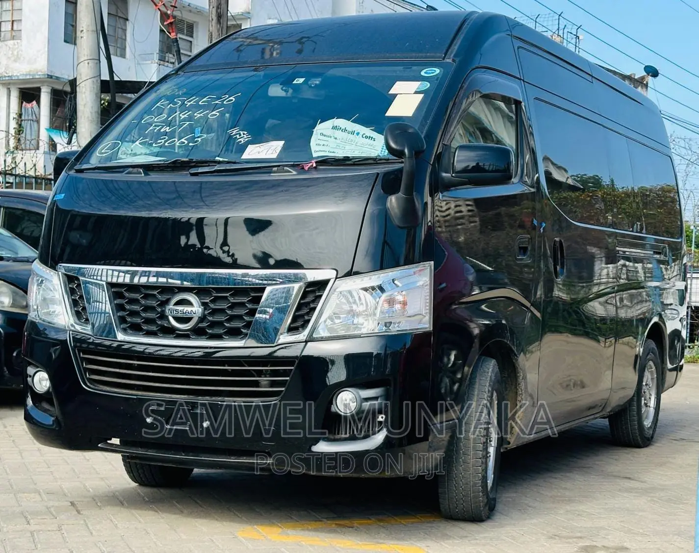 Nissan Caravan (Urvan) 2016 Black