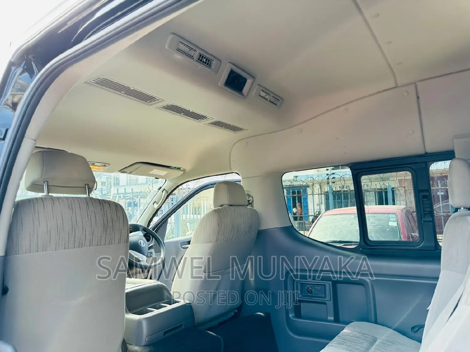 Nissan Caravan (Urvan) 2016 Black