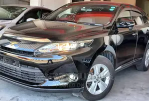 Toyota Harrier 2.0 4WD 2015 Black