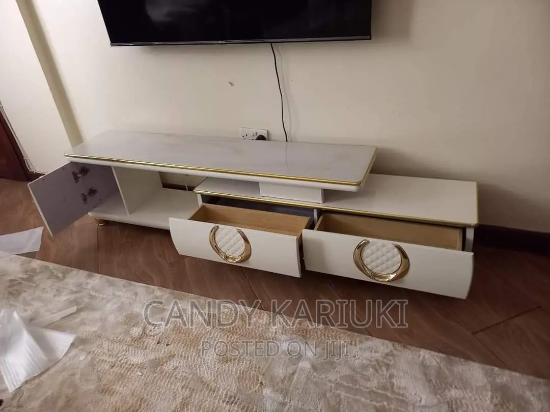 Extendable Long Tv Stand