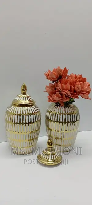 Ceremic GOLD-PLATED White VASE-GINGER