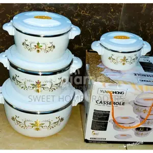 4 PCS White Casserole Hotpots Set;;
