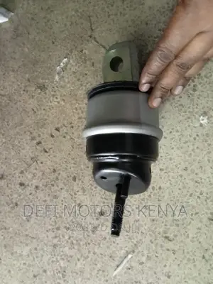Ford Ranger T7 Engine Mounting Kit