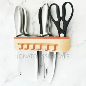 Wall-Mounted Knives Organizer and Holder