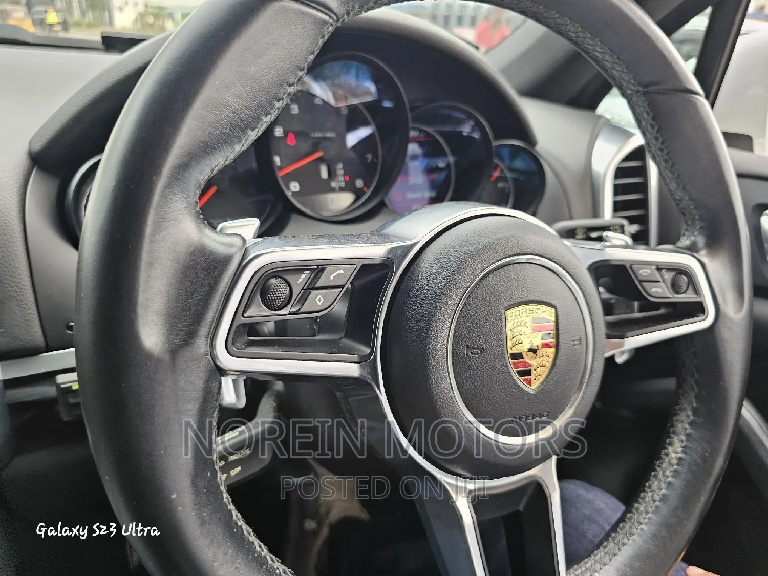 Porsche Cayenne 2018 Pearl